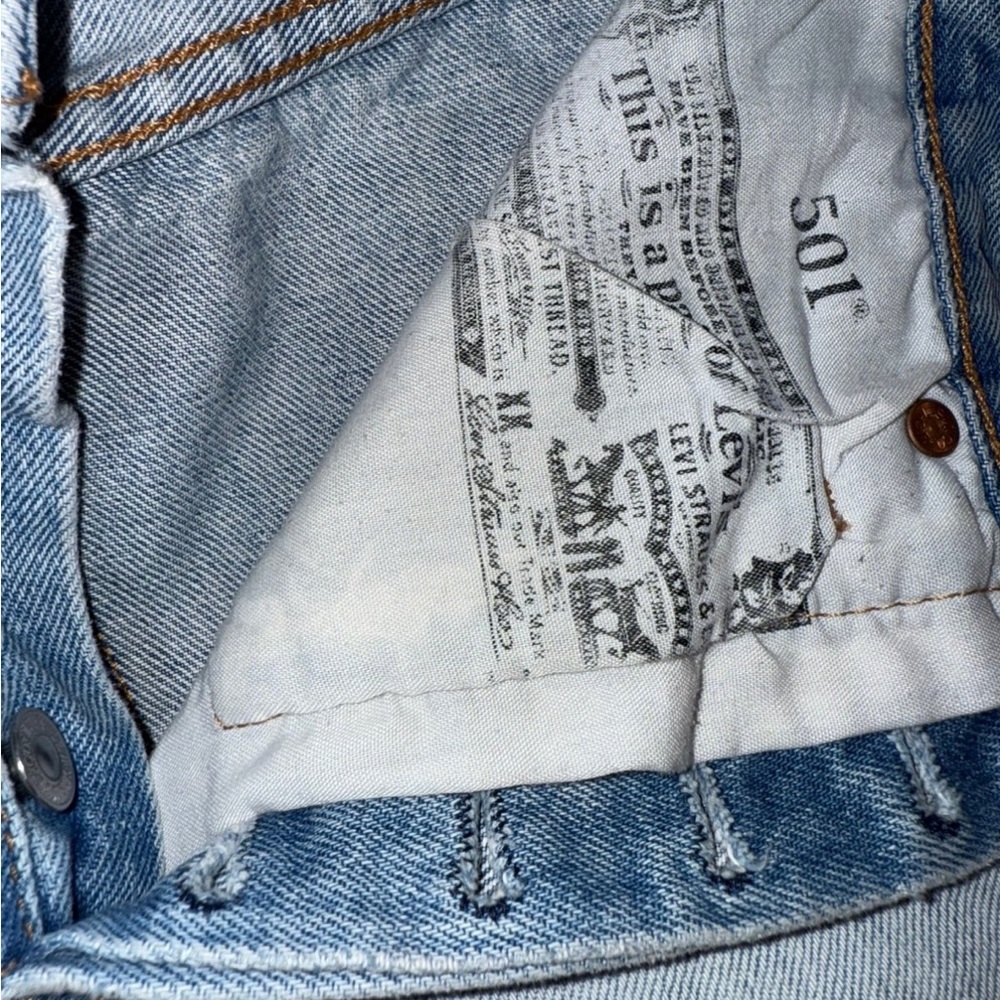 Levi's Faded Blue Jean Shorts - Picture 3 of 4